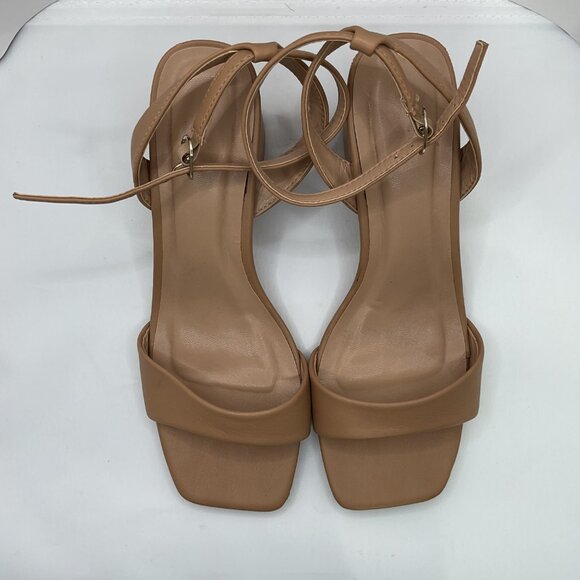 Womens Nude Block Heel Sandals Size 7  With Ankle Strap By Top Moda Square Toe - Picture 5 of 7